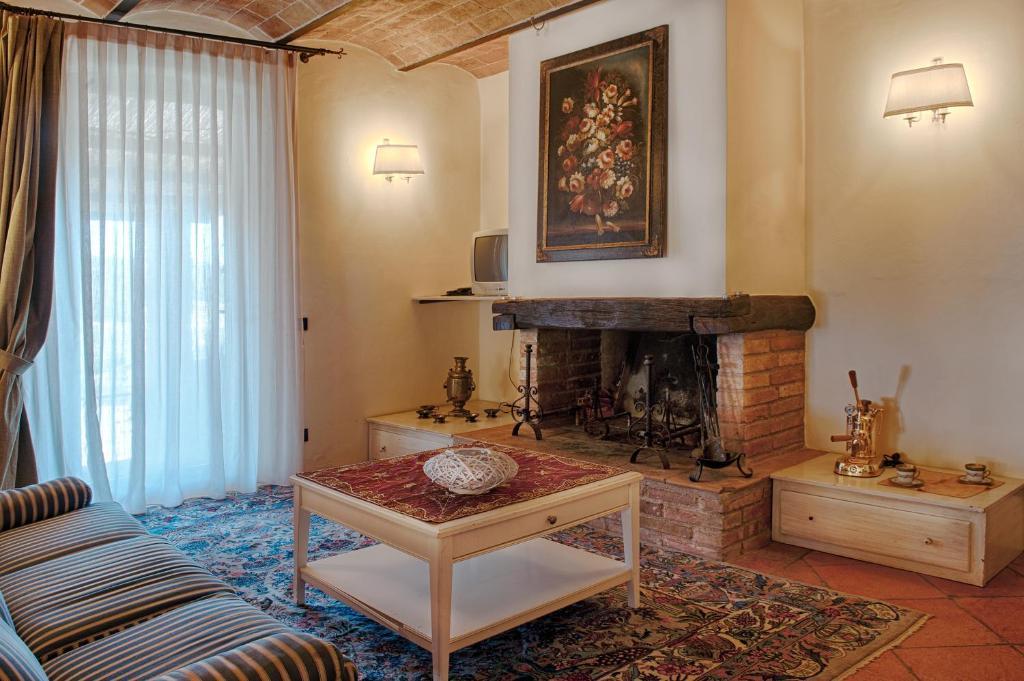 Podere La Ciabatta Casole dʼElsa Buitenkant foto